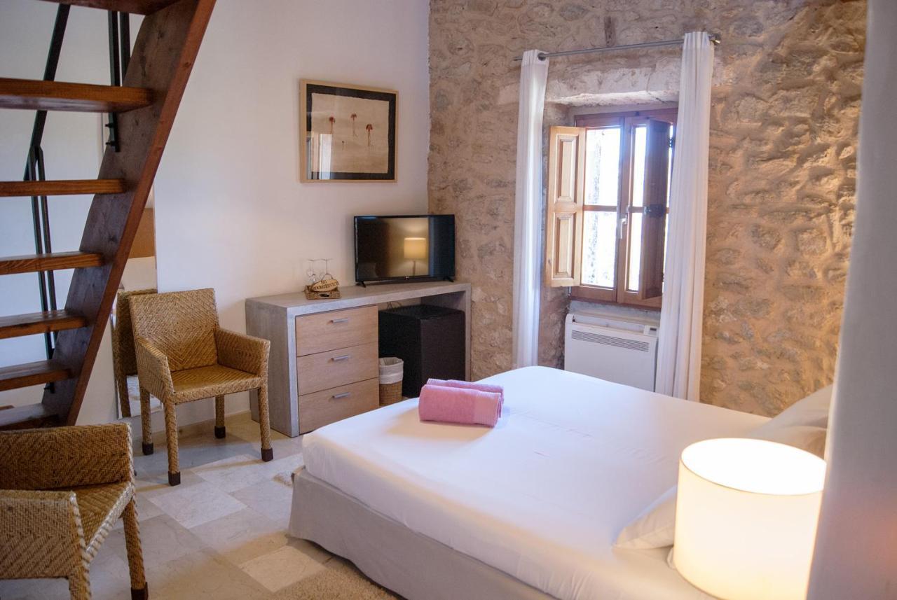 Agroturismo Ses Cases De Fetget (Adults Only) 손 서베라 외부 사진